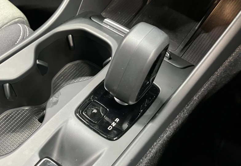 Volvo XC40 Красный