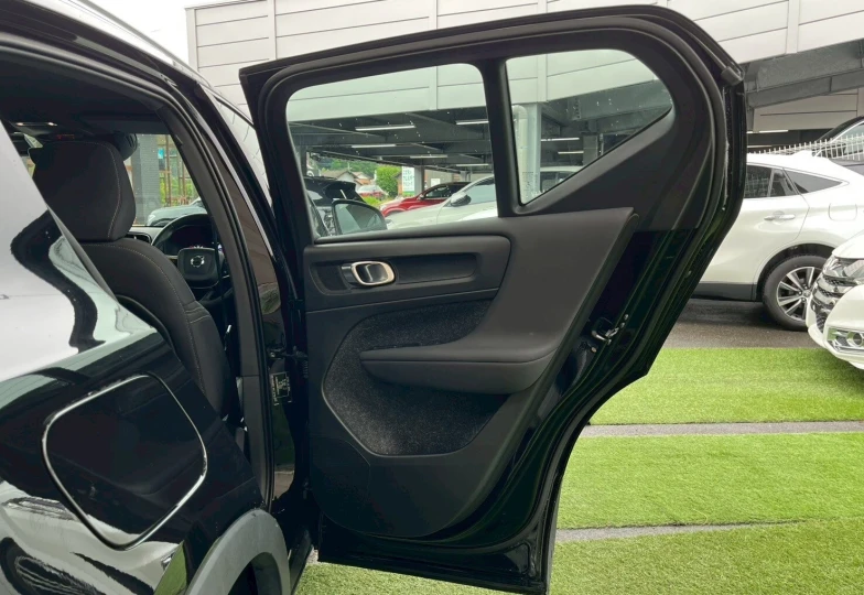 Volvo XC40 Черный