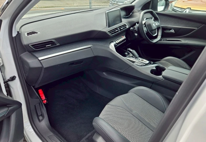 Peugeot 3008 Белый