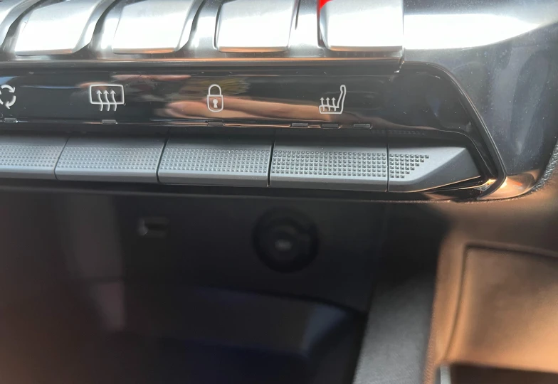 Peugeot 3008 Синий