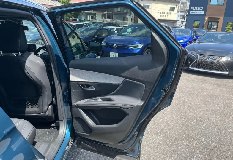 Peugeot 3008 Синий