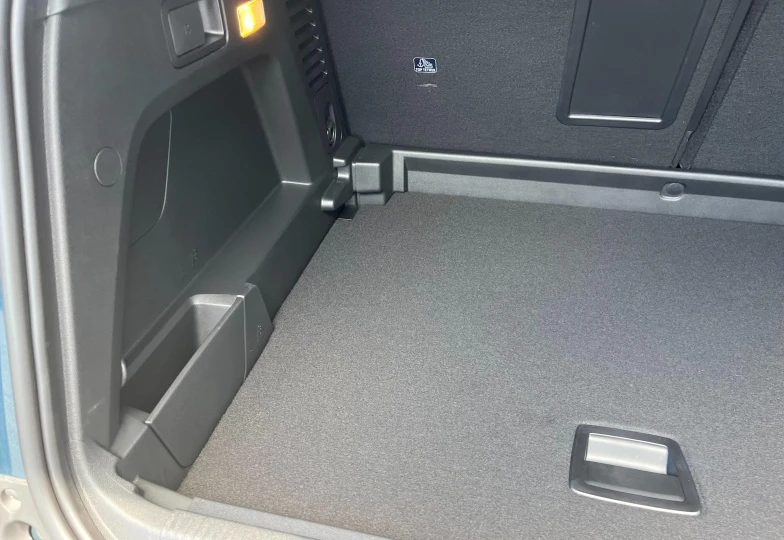 Peugeot 3008 Синий