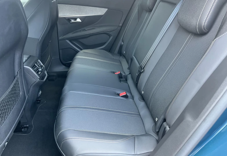 Peugeot 3008 Синий