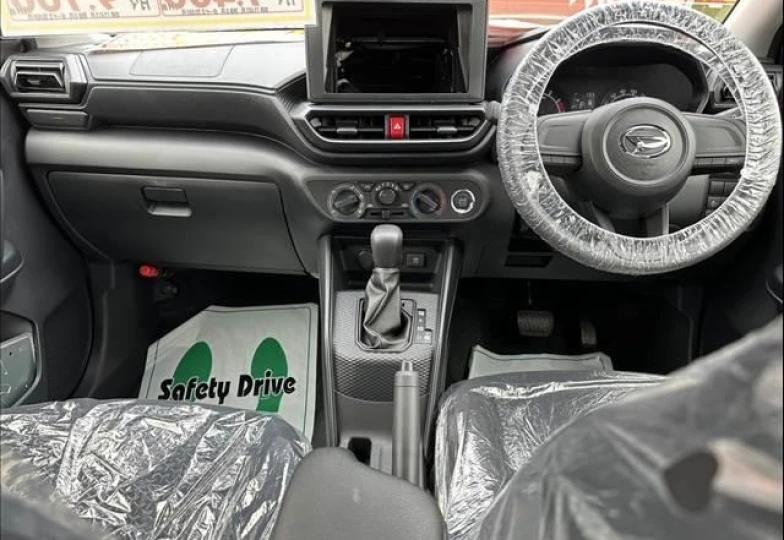 Daihatsu Rocky Черный
