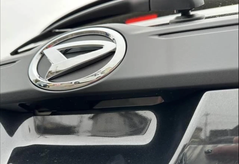 Daihatsu Rocky Черный