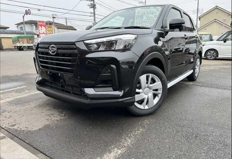 Daihatsu Rocky Черный