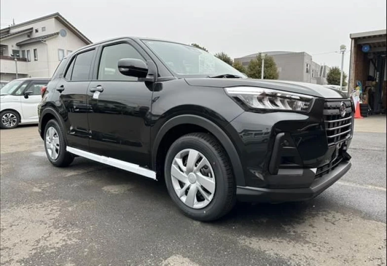 Daihatsu Rocky Черный