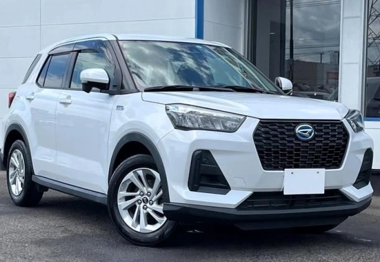 Daihatsu Rocky Белый
