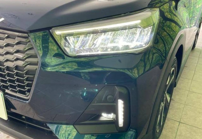 Daihatsu Rocky Синий