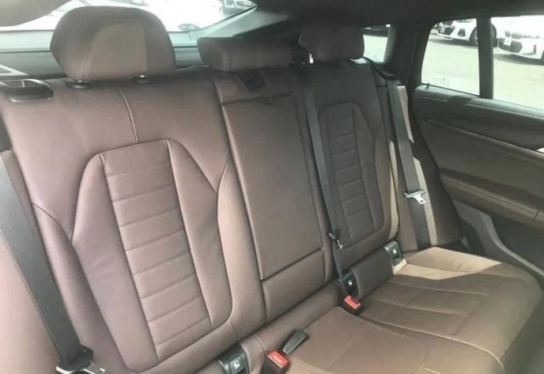 BMW X4 Черный