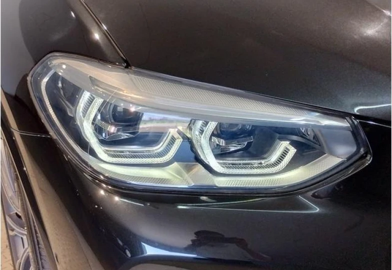 BMW X4 Black