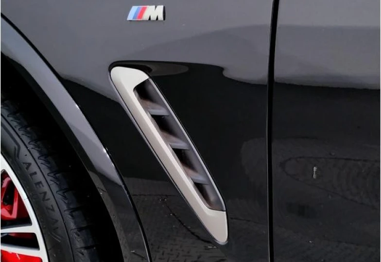 BMW X4 Black