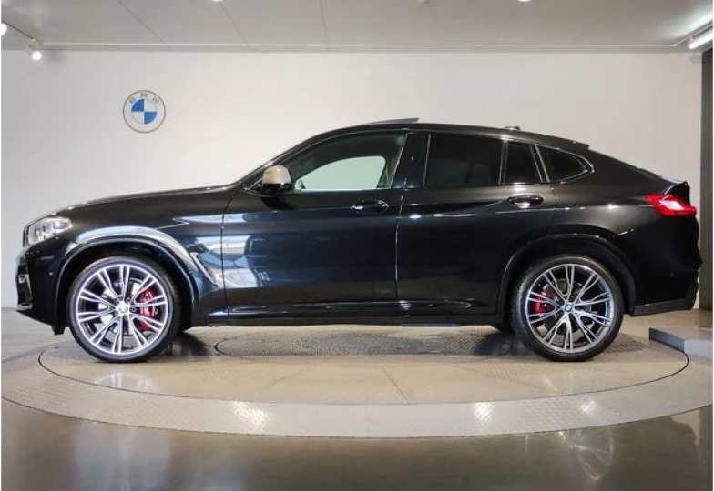 BMW X4 Black