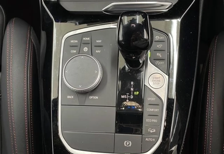 BMW X4 Белый