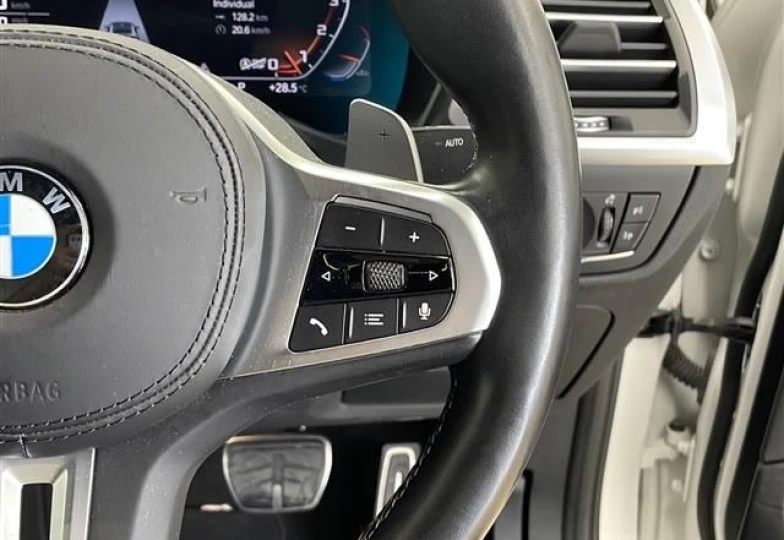 BMW X4 Белый