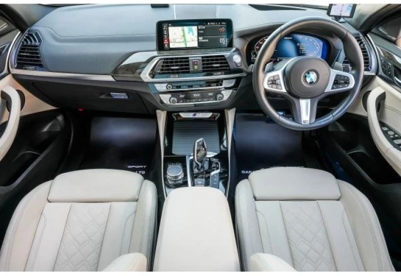 BMW X4 Gold