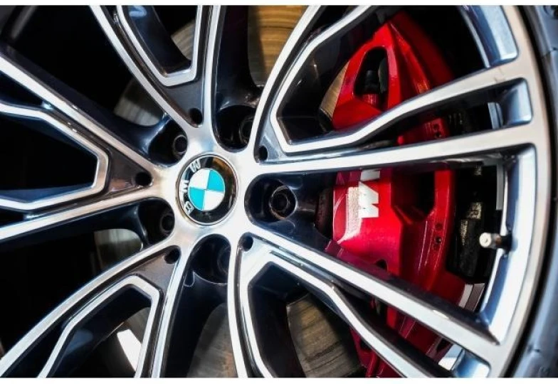 BMW X4 Gold