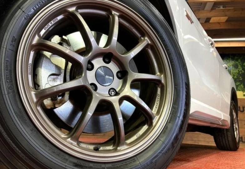 Mitsubishi Outlander White