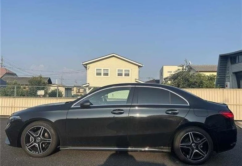 Mercedes A-class Black