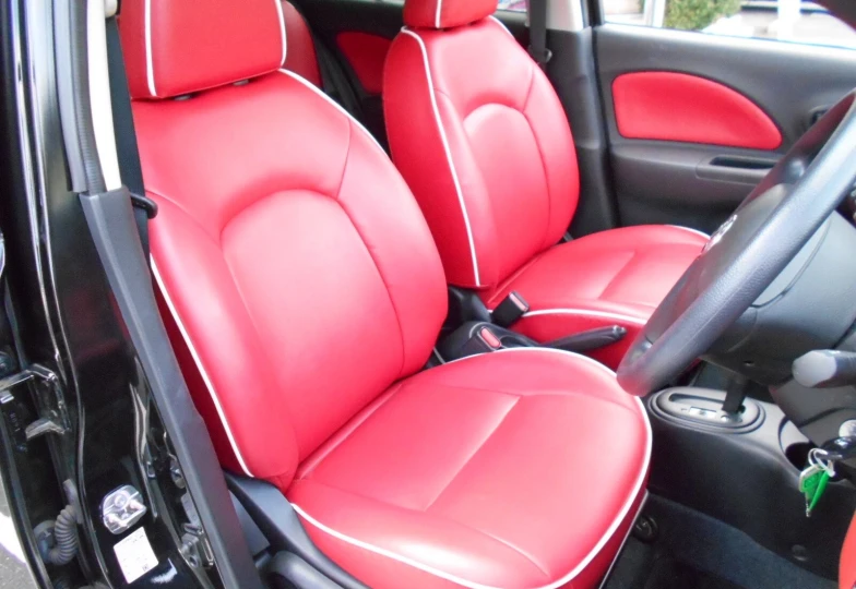 Mitsuoka Viewt Black