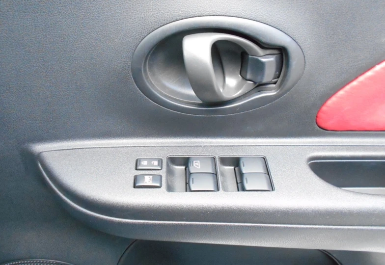 Mitsuoka Viewt Black