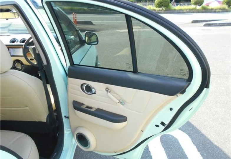 Mitsuoka Viewt Green