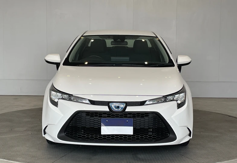 Toyota Corolla Белый