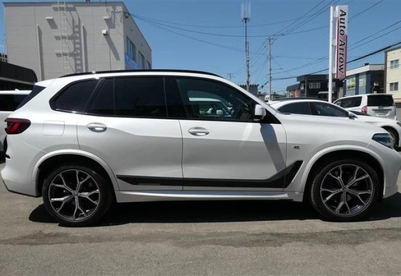 BMW X5 White