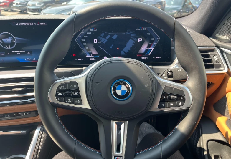 BMW i4 Black