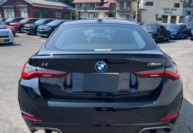 BMW i4 Black