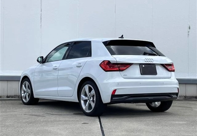 Audi A1 White