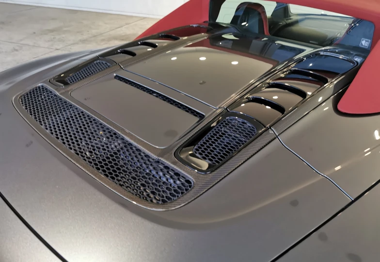 Audi R8 Grey