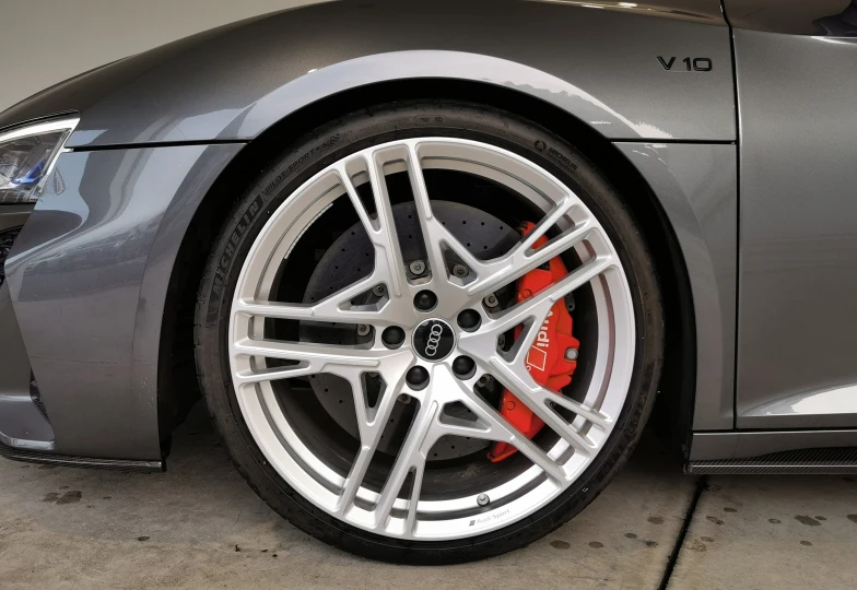 Audi R8 Grey