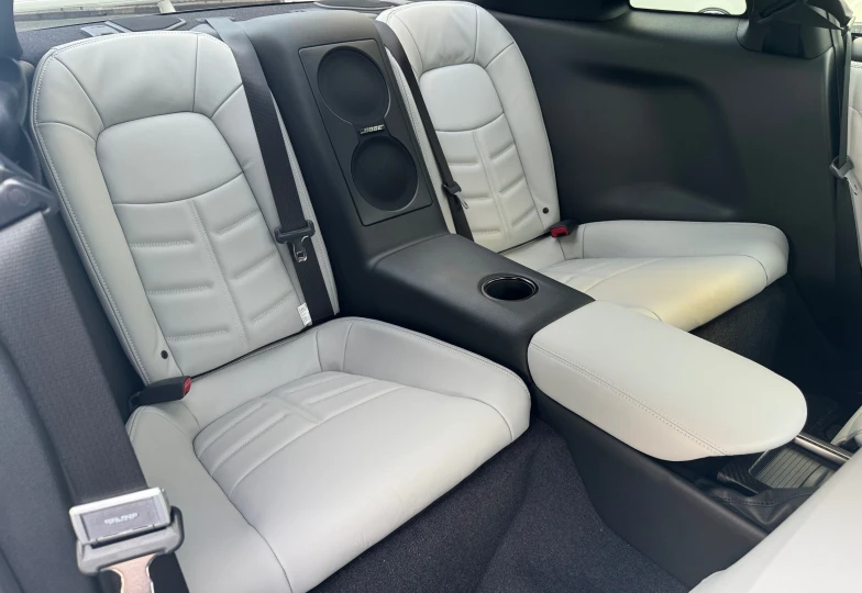 Nissan GT-R Белый