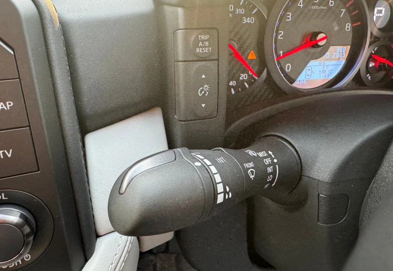 Nissan GT-R Белый