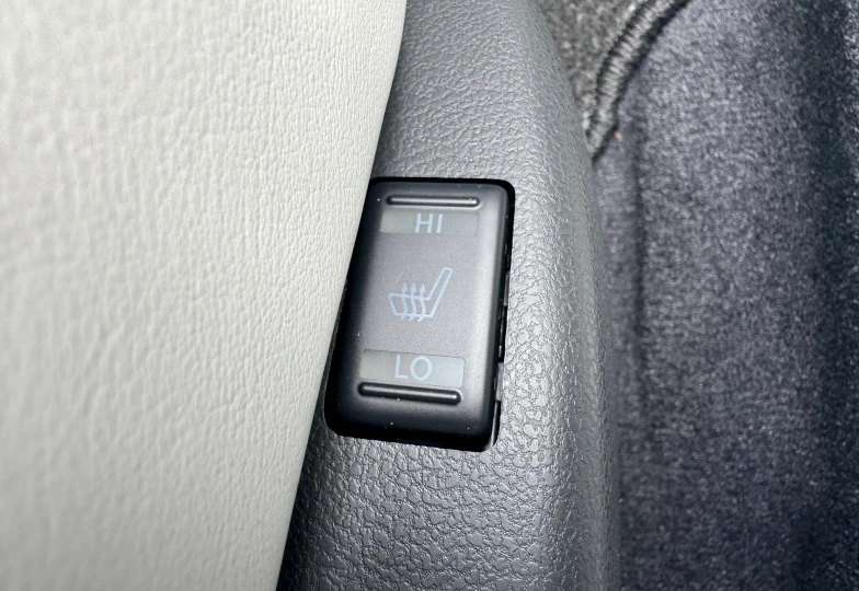 Nissan GT-R Белый