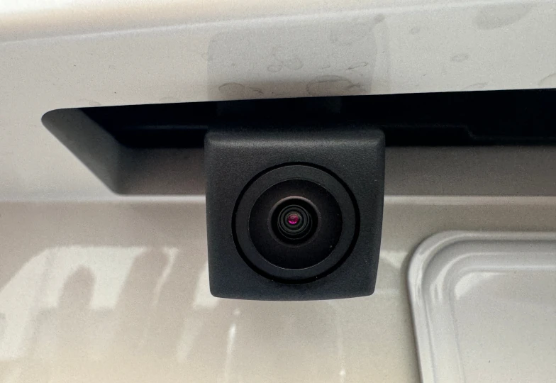 Nissan GT-R Белый