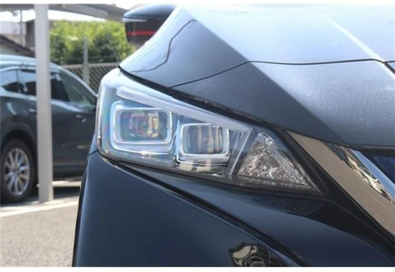 Nissan Leaf Черный
