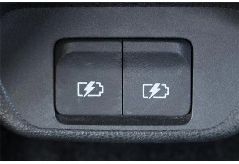 Nissan Leaf Черный