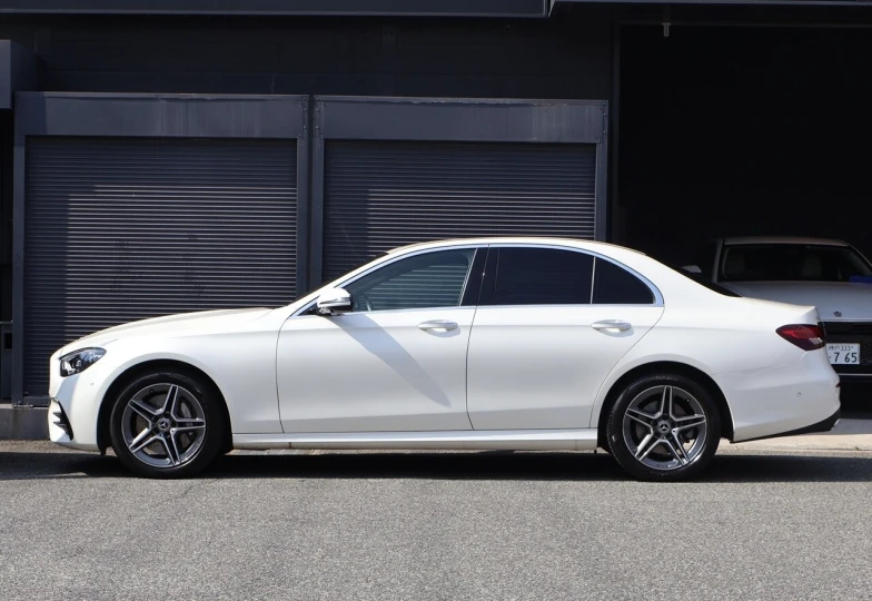 Mercedes E-class White