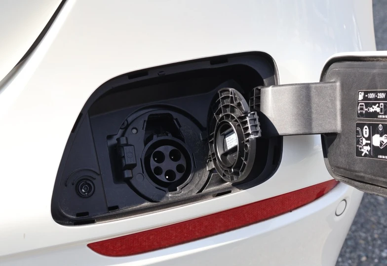 Mercedes E-class White