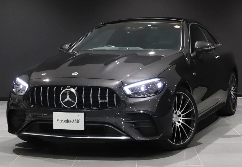 Mercedes E-class Grey