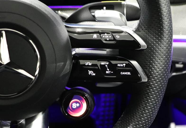 Mercedes E-class Grey