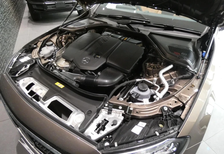 Mercedes E-class Beige