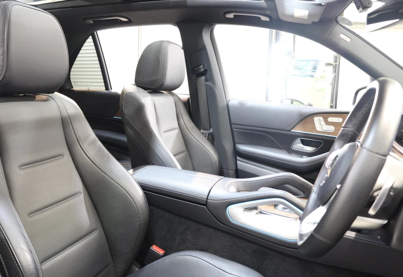 Mercedes GLE-class Black