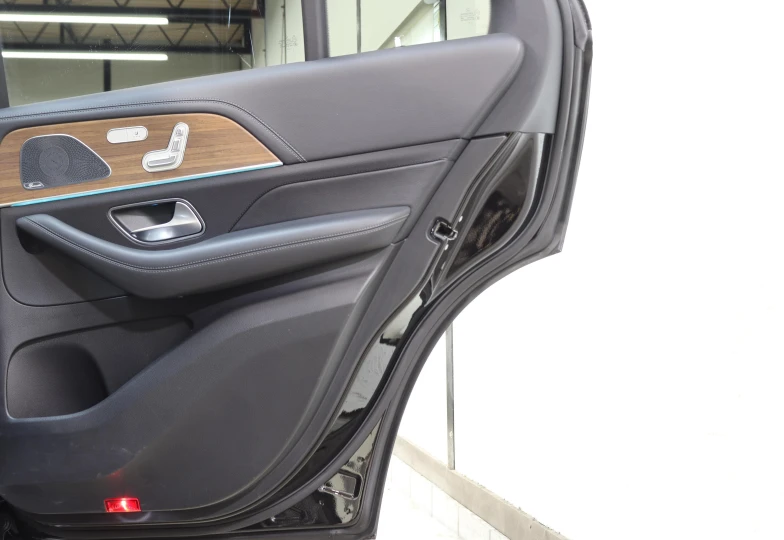 Mercedes GLE-class Black
