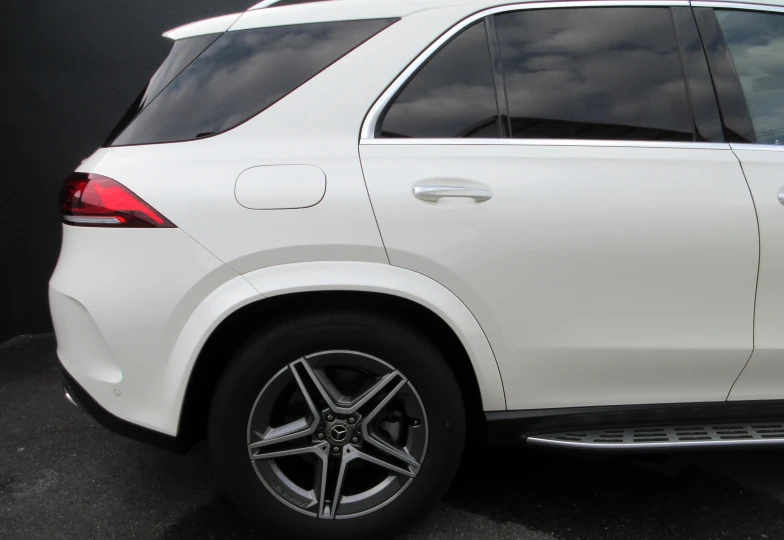 Mercedes GLE-class Белый