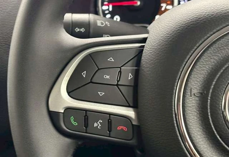 Jeep Renegade Синий