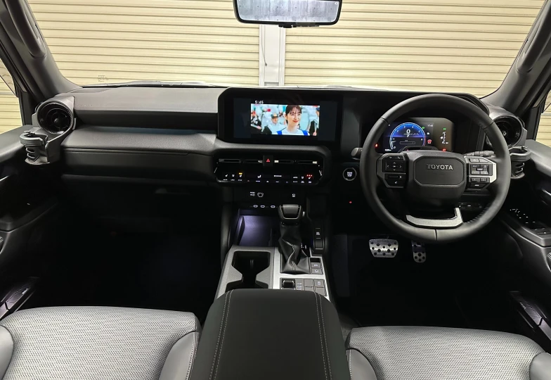 Toyota Land Cruiser 250 , 2024 - 2