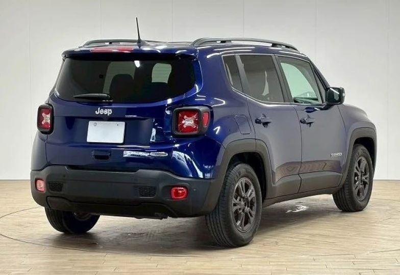 Jeep Renegade Синий